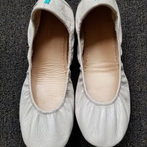 Tieks. Feather grey flats. Size 11.
